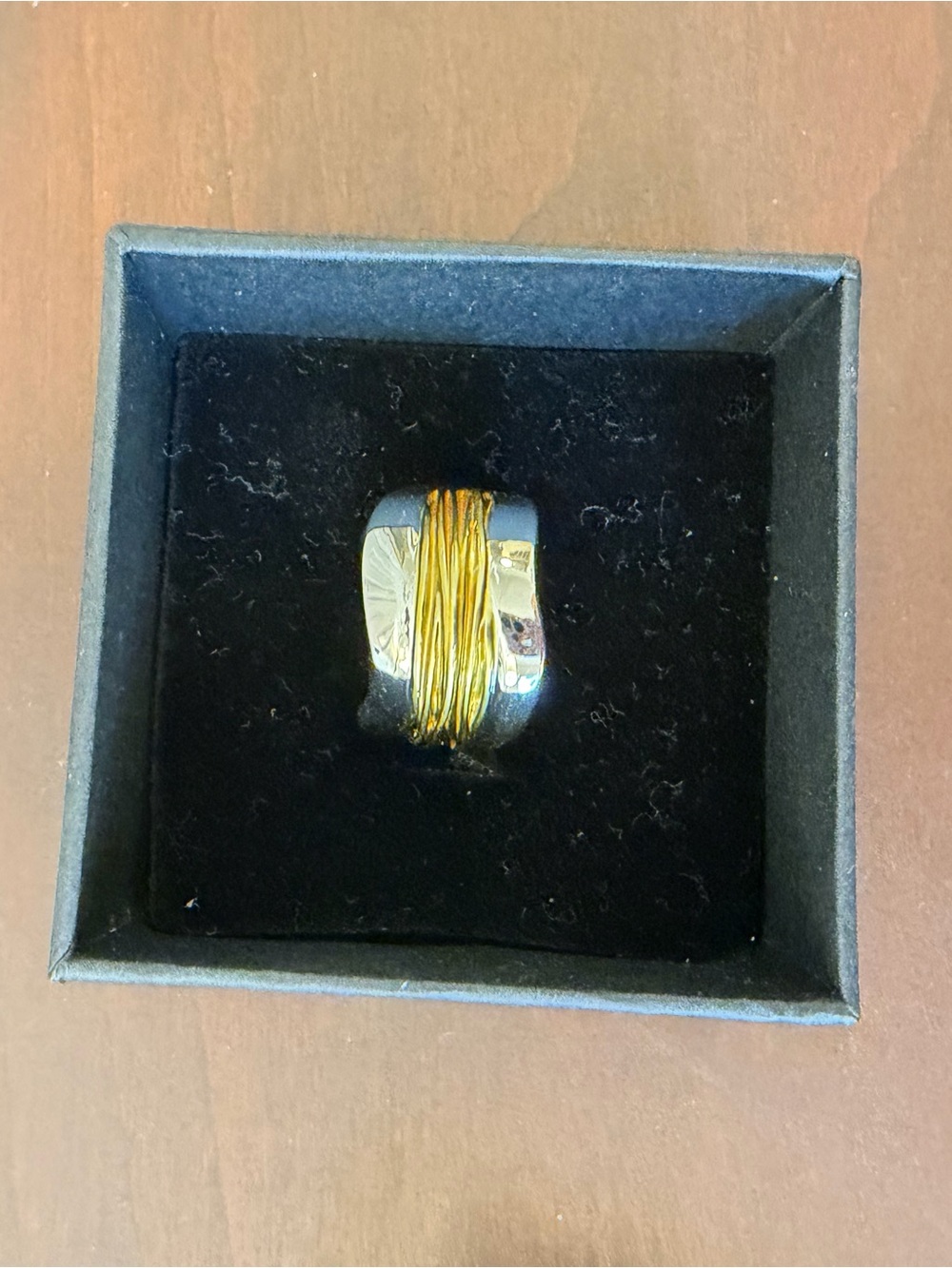 Smooth Unique Gold and Silver Tone Wrapped Statement Ring size 9